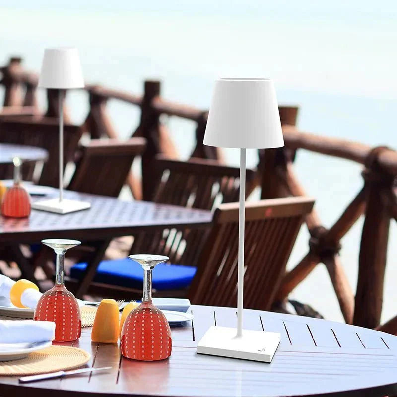 Soapura - Wireless Rechargeable Table Lamp With Warm Light