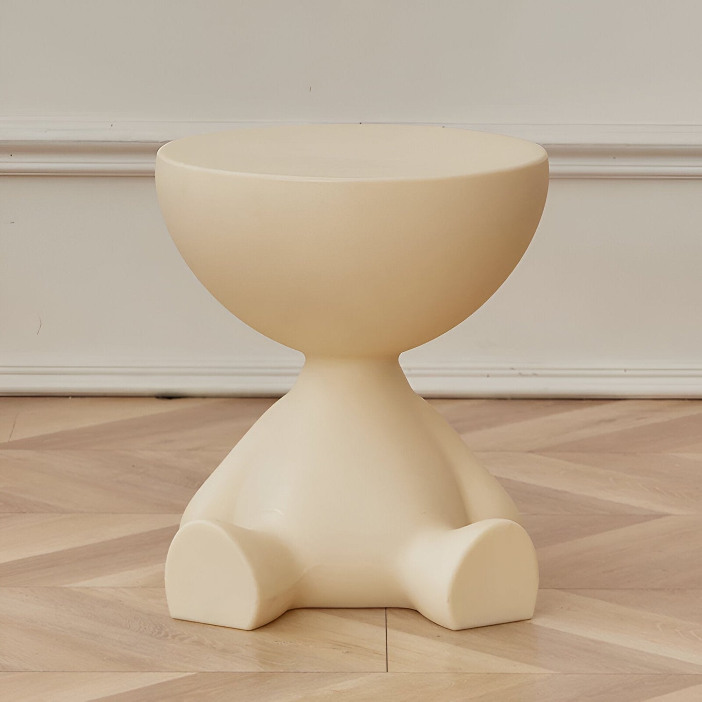 Sinkora - Luxe Round Coffee Table With Timeless Design Elegance