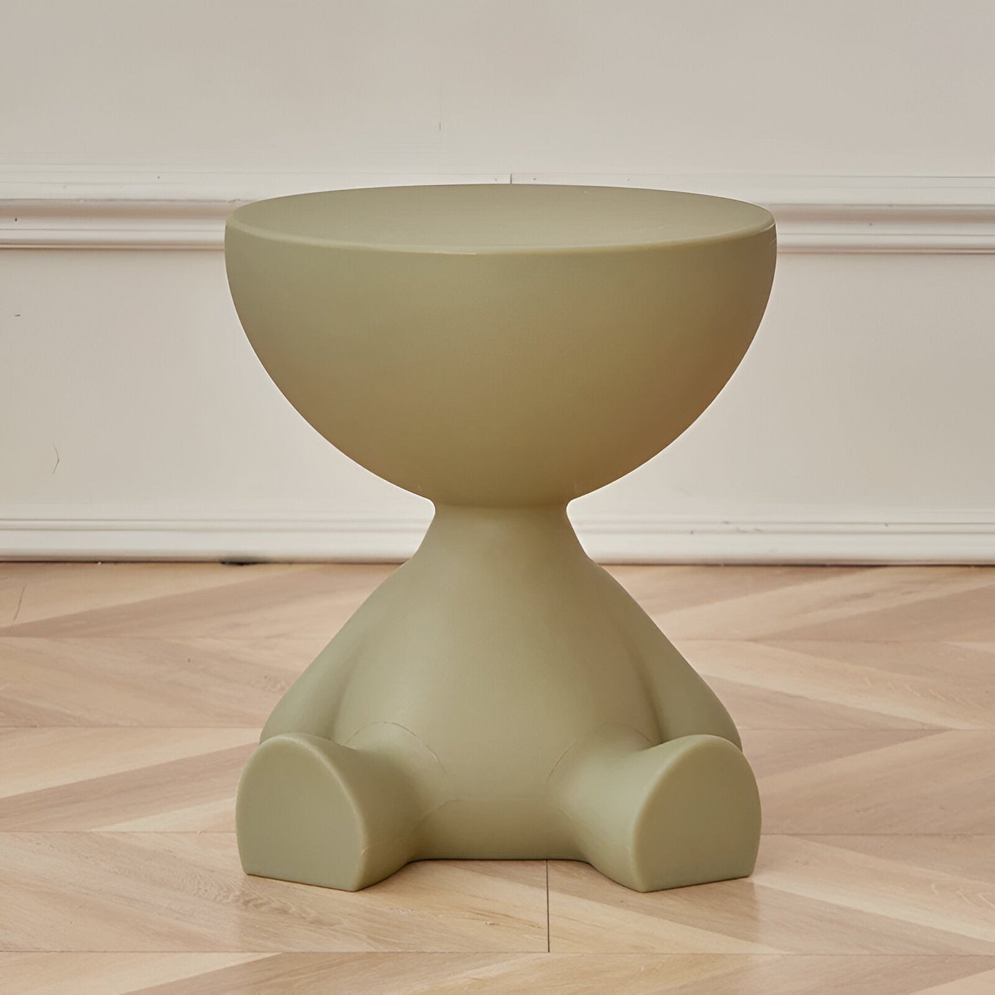 Sinkora - Luxe Round Coffee Table With Timeless Design Elegance