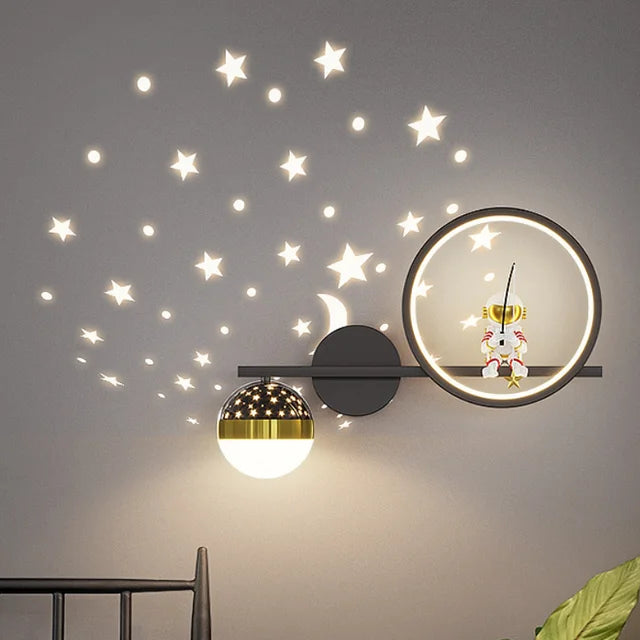 Lawnora - KinderLicht Kids Room Wall Lamp With Starry Night Light