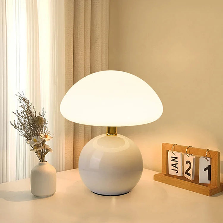 Riverra - Mushroom Lamp with Cozy Retro Glow