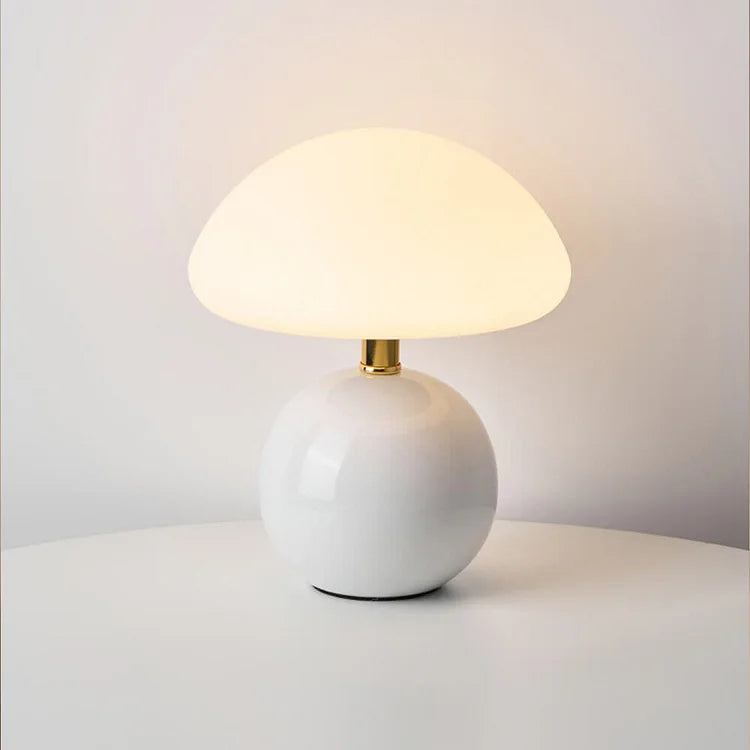 Riverra - Mushroom Lamp with Cozy Retro Glow