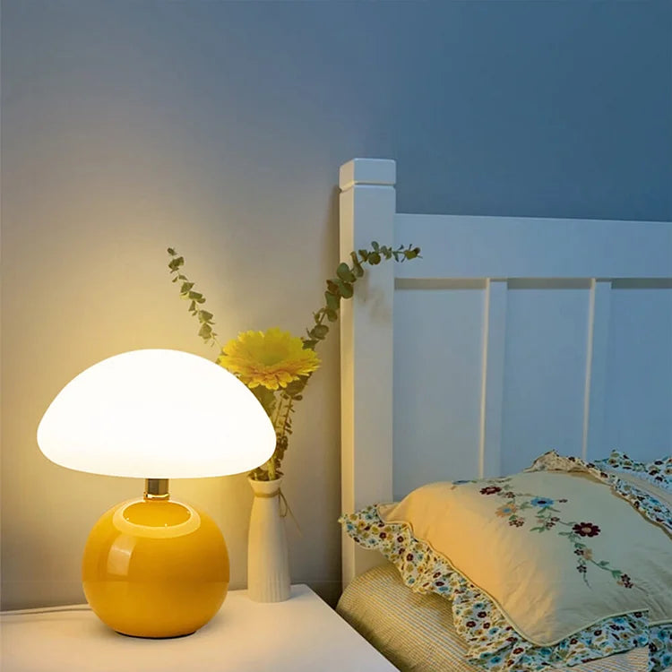 Riverra - Mushroom Lamp with Cozy Retro Glow