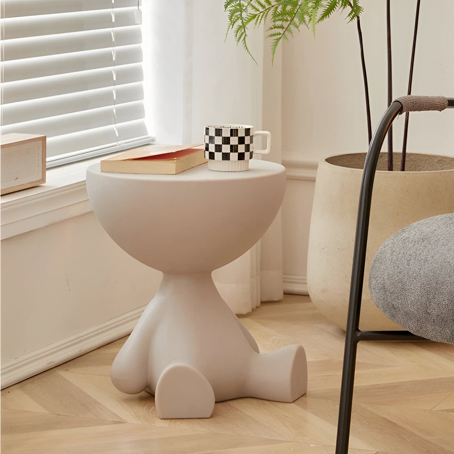 Sinkora - Luxe Round Coffee Table With Timeless Design Elegance