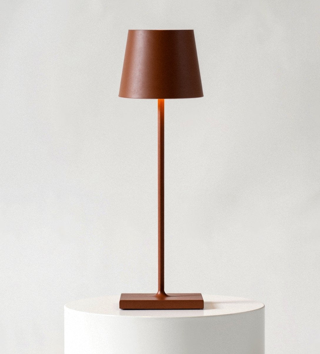 Zyanya - Sleek Minimalist Tall Table Lamp for Elegant Lighting